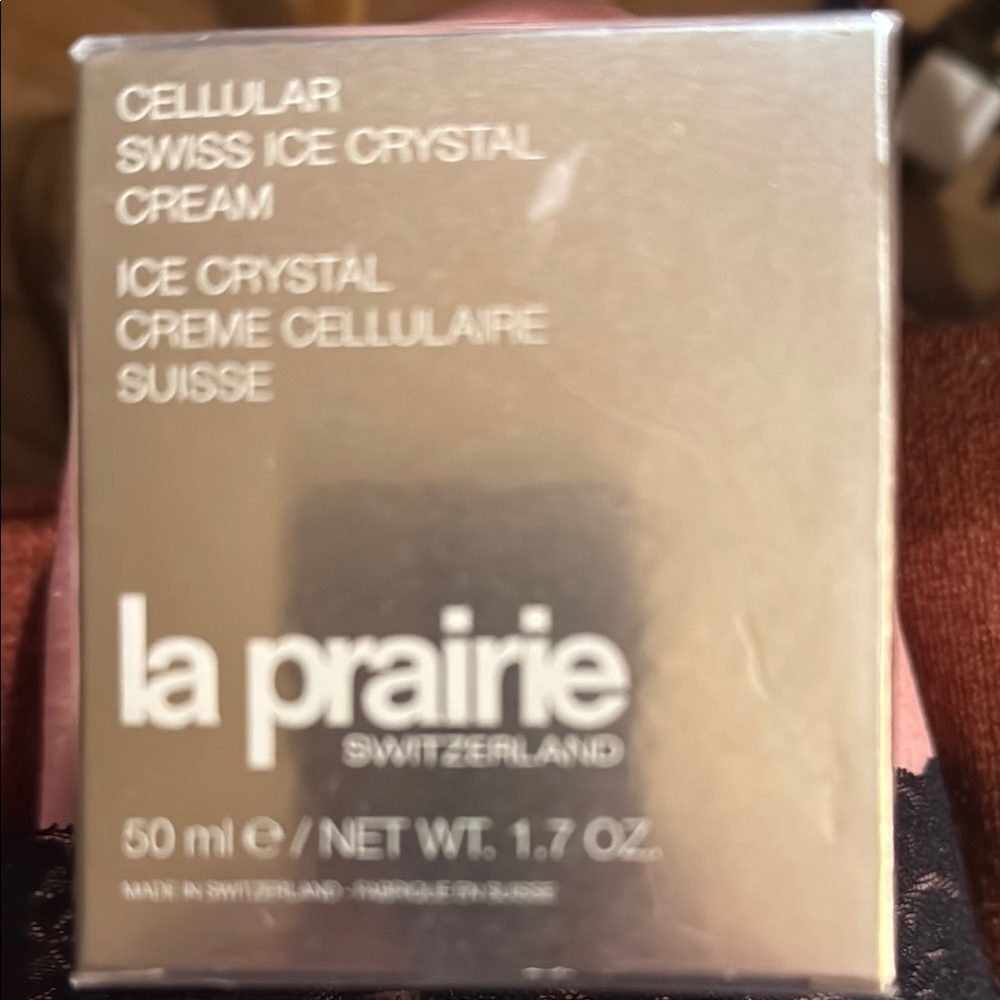 La Prairie Ice Crystal Cream in Silver Packaging